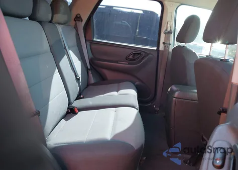 2007 Ford Escape Xls/Xls Manual из США, поврежденный, VIN 1FMCU02Z47KA29556